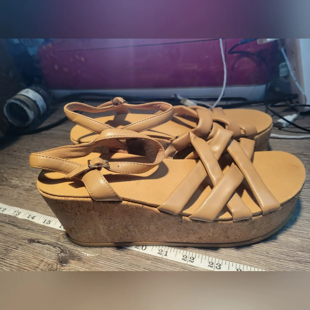 Anne Klein NEW‎ Women's Tan Wedge Sandals Size 10